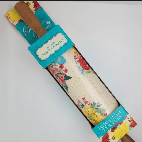 🆕The Pioneer Woman | Fancy Flourish Ceramic Rolling Pin, Acacia Wood Handles - Picture 5 of 7